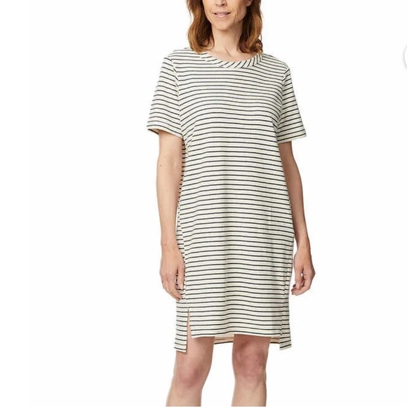 Buffalo David Bitton Dresses & Skirts - ⭐️ Firm Price ⭐️New with tags Buffalo David Bitton Small Dress